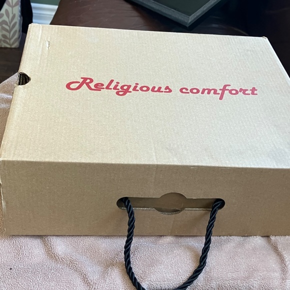 NWT Religious Comfort Waterproof Black Suede Boots Sz 8 - Picture 8 of 12